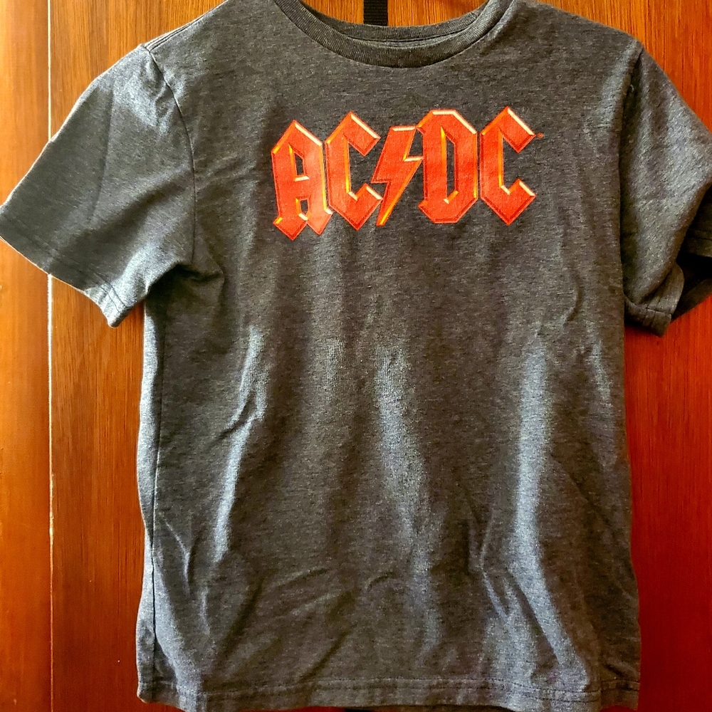 2 Boys ACDC T SHIRT